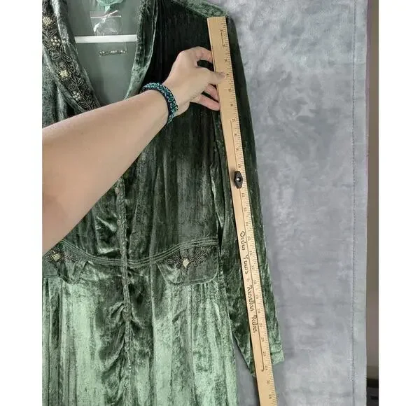 April Cornell Victorian Trading Co Gatsby Sage Green Velvet Beaded Duster Boho - Picture 5 of 13